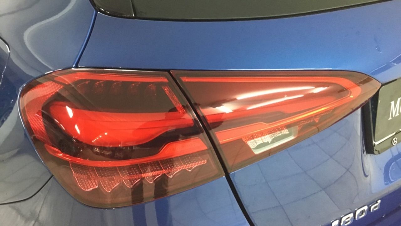 mercedes-clase-a-a-180-d-imagen-24