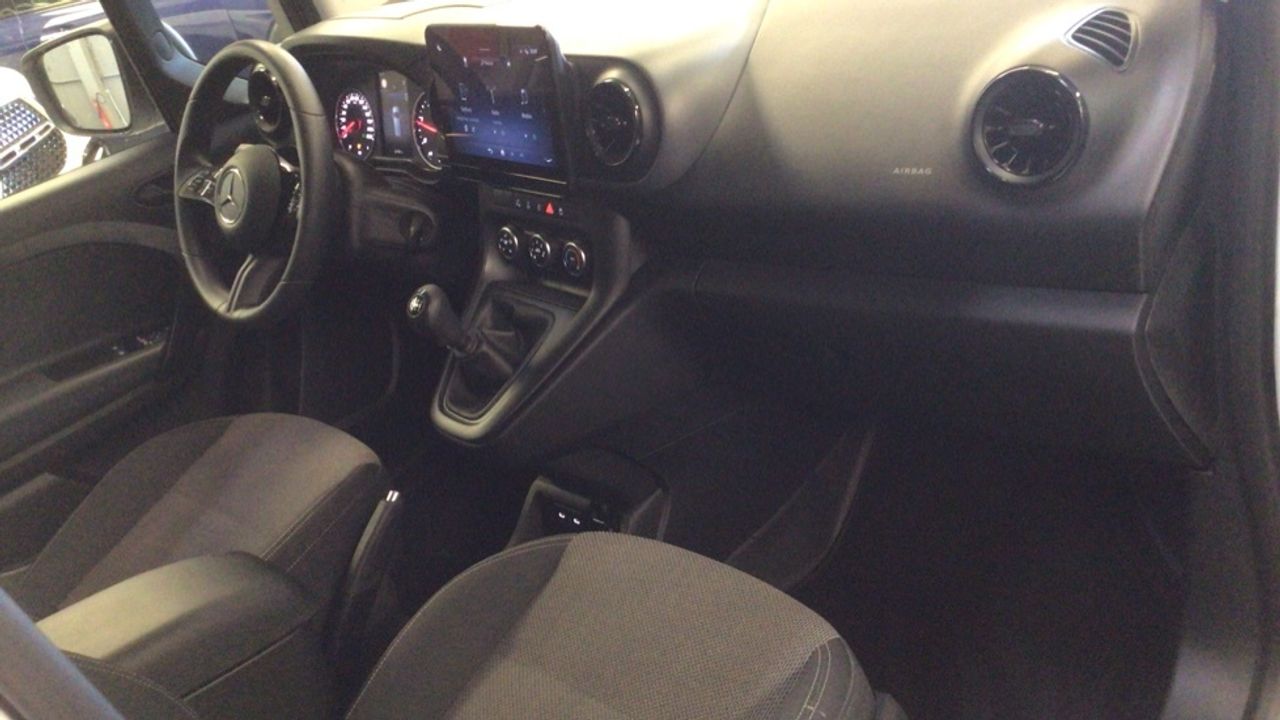 mercedes-citan-110-cdi-tourer-imagen-9