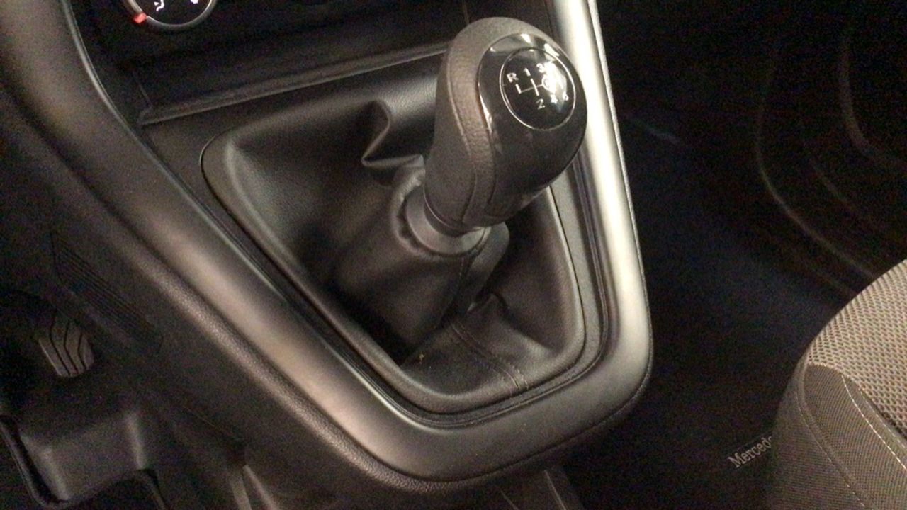 mercedes-citan-110-cdi-tourer-imagen-21