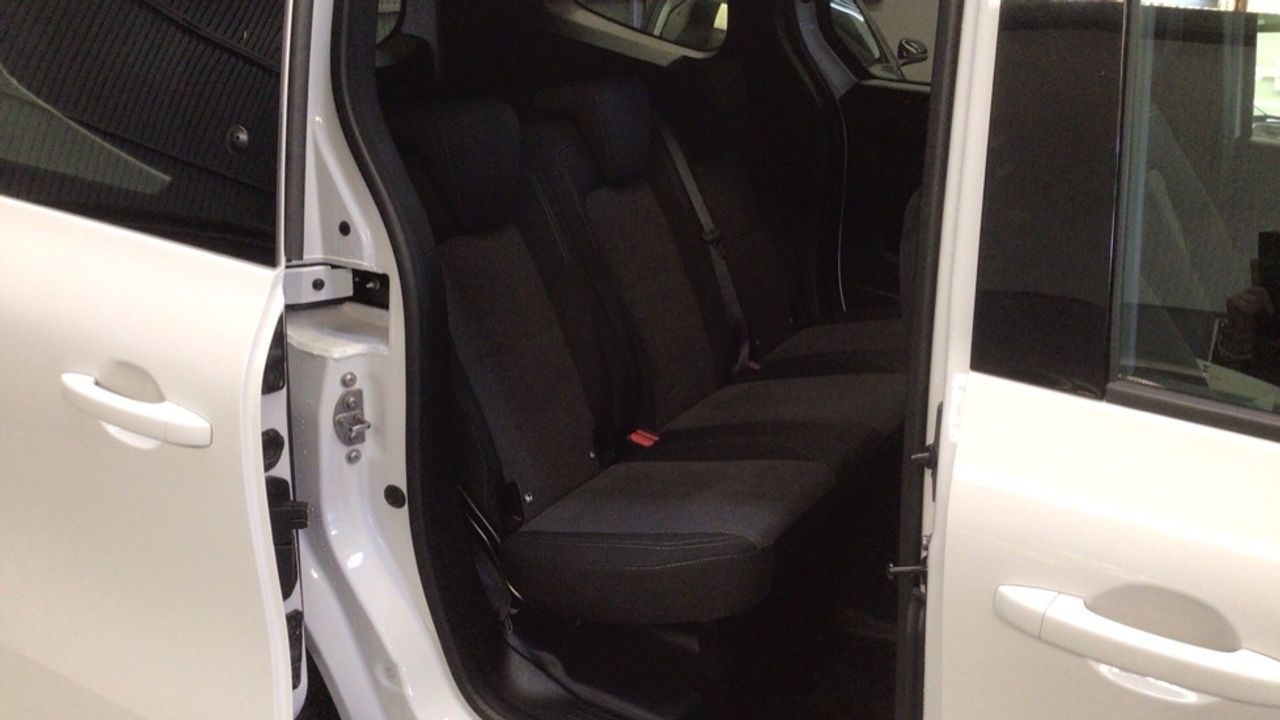 mercedes-citan-110-cdi-tourer-imagen-25