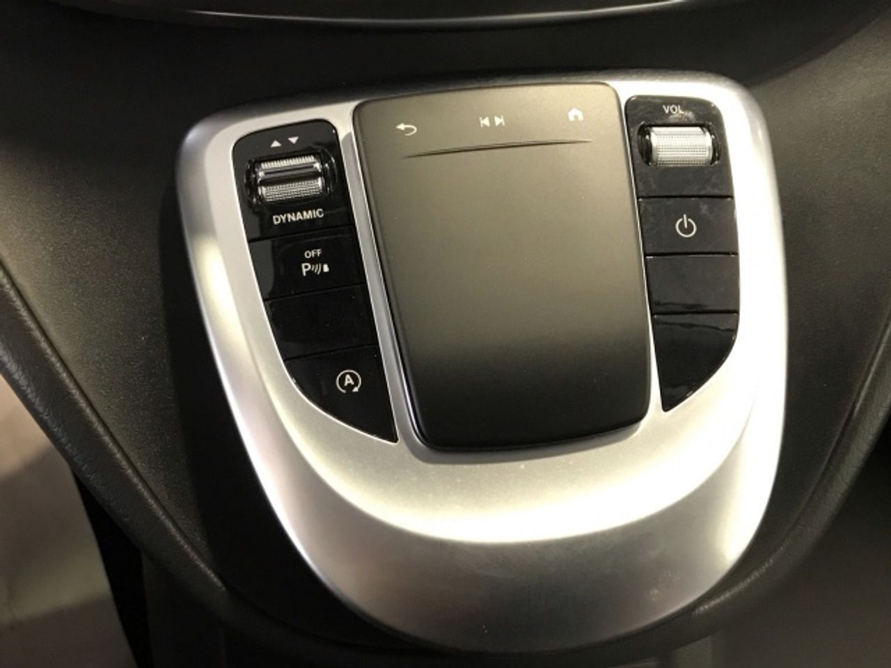 mercedes-clase-v-250d-largo-imagen-8