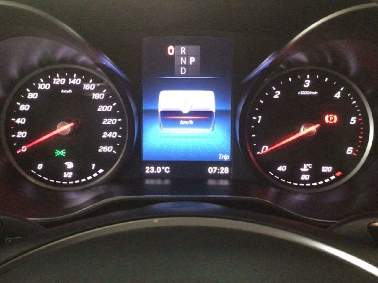 mercedes-clase-v-250d-largo-imagen-16