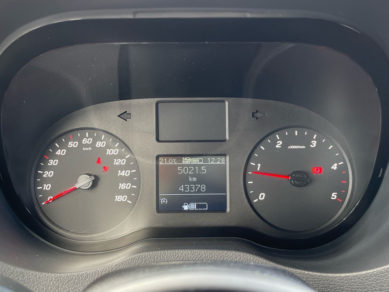 mercedes-sprinter-furgon-rwd-awd-315-cdi-imagen-10