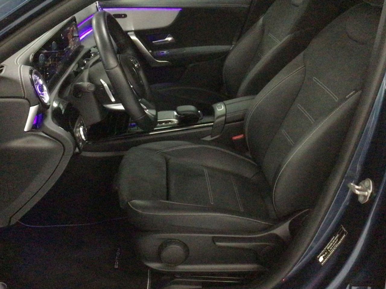 mercedes-clase-a-a-200-d-sedan-imagen-6