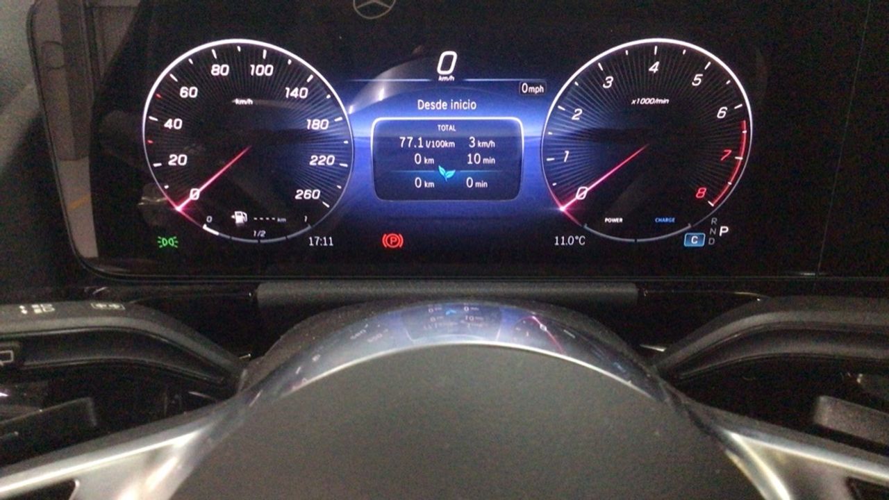 mercedes-gla-gla-250-e-con-tecnologia-hibrida-eq-imagen-17