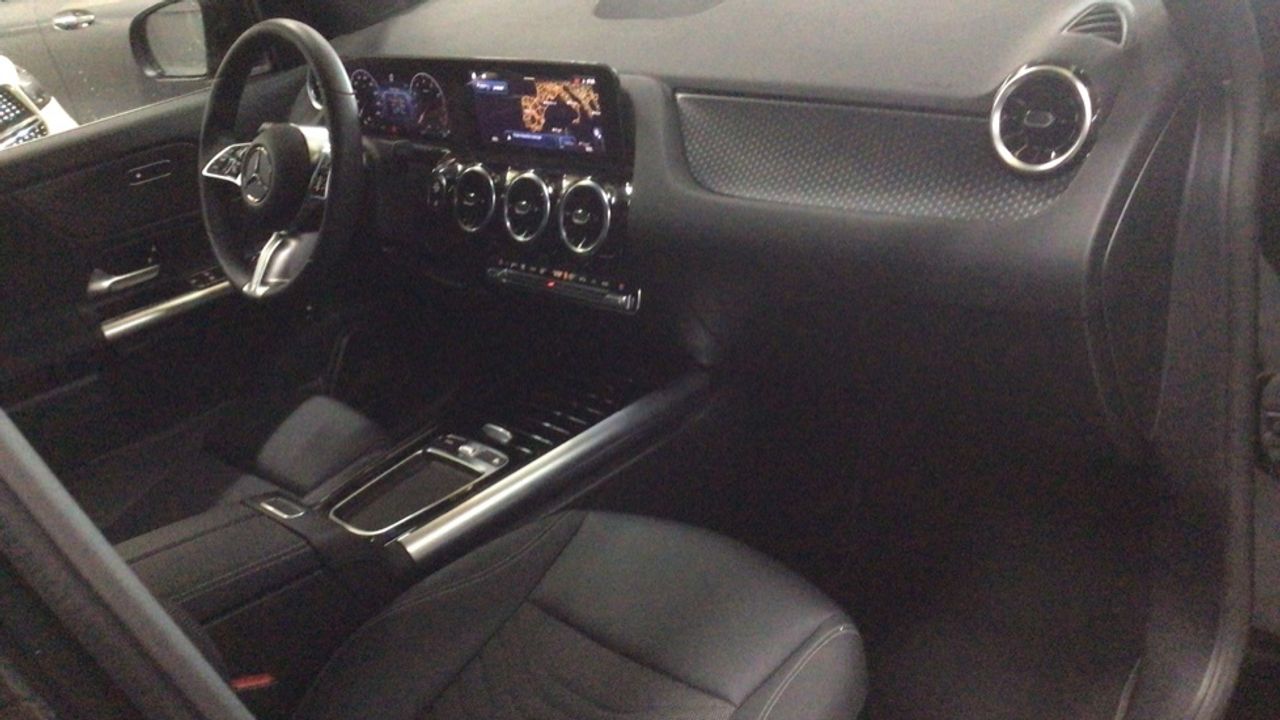 mercedes-gla-gla-250-e-con-tecnologia-hibrida-eq-imagen-9