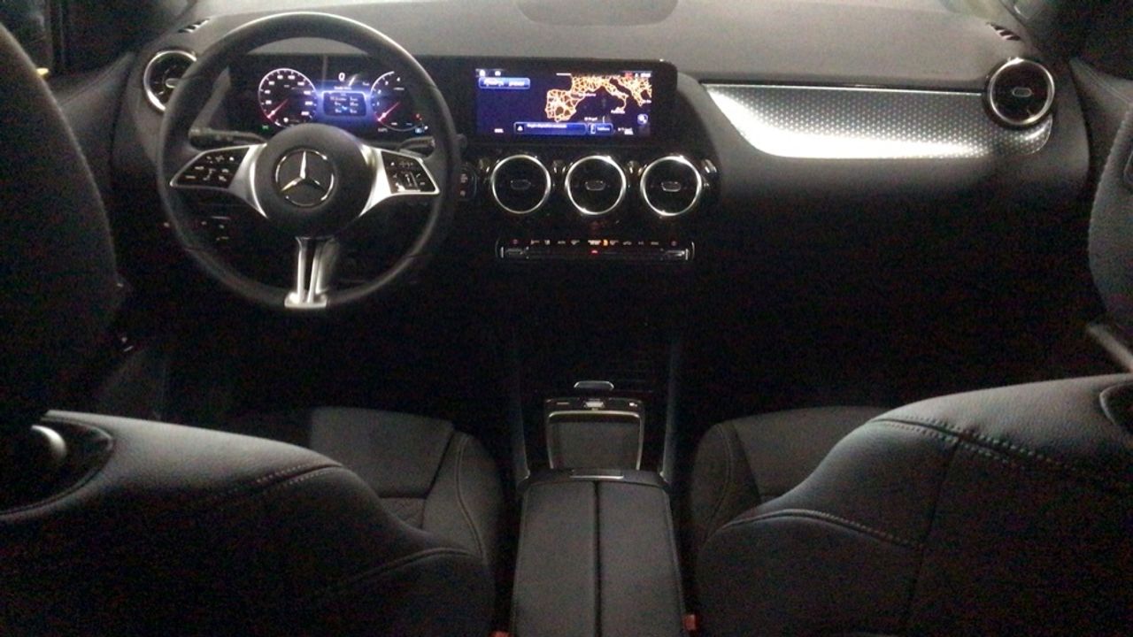 mercedes-gla-gla-250-e-con-tecnologia-hibrida-eq-imagen-7