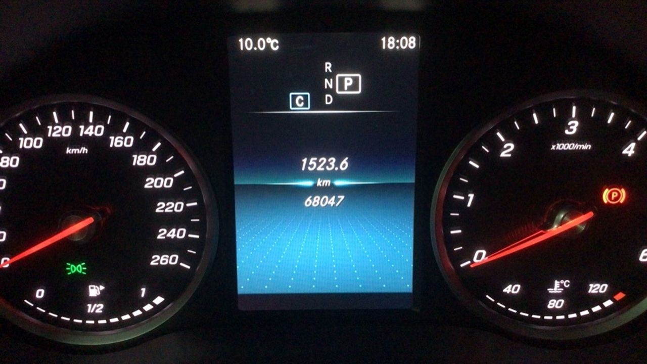 mercedes-clase-glc-glc-200-d-4matic-imagen-24