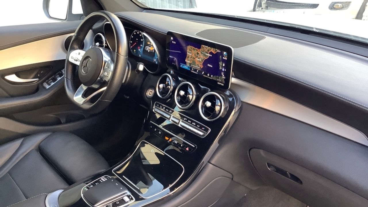 mercedes-glc-coupe-glc-200-d-4matic-imagen-9