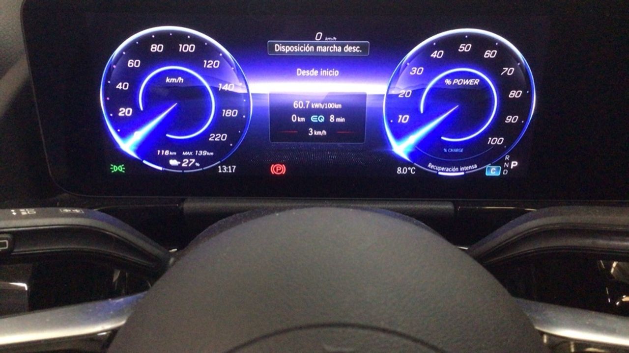 mercedes-eqa-eqa-250+-imagen-18