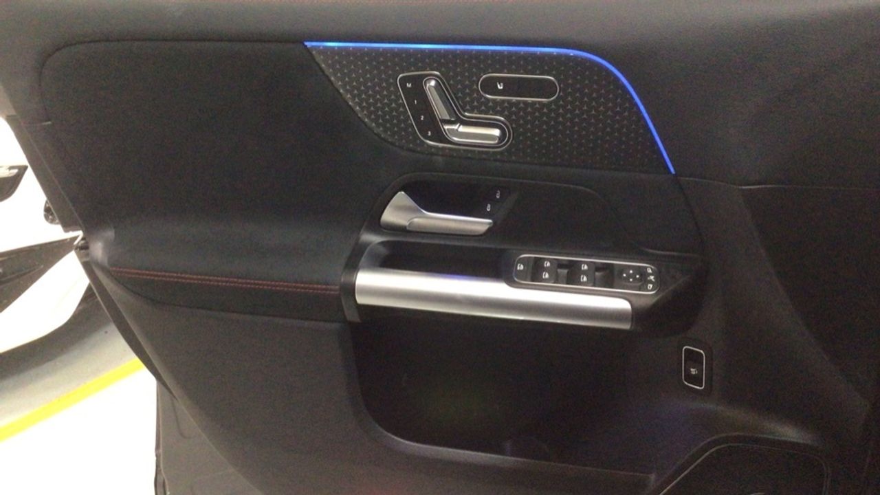 mercedes-eqa-eqa-250+-imagen-22