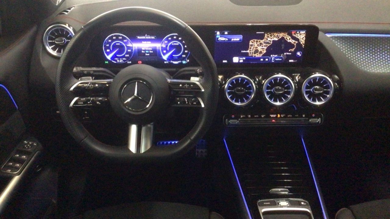 mercedes-eqa-eqa-250+-imagen-8