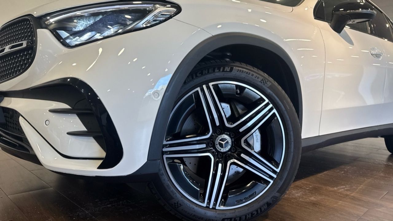 mercedes-glc-glc-220-d-4matic-imagen-12