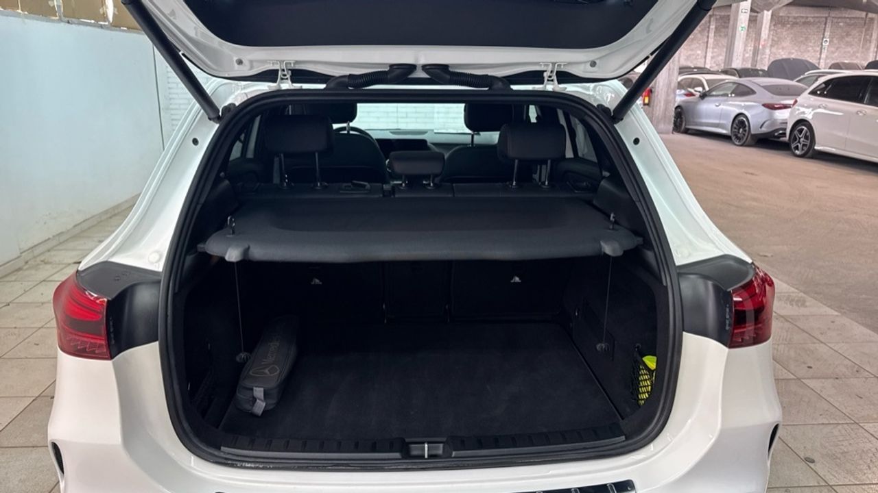 mercedes-gla-gla-250-e-con-tecnologia-hibrida-eq-imagen-12