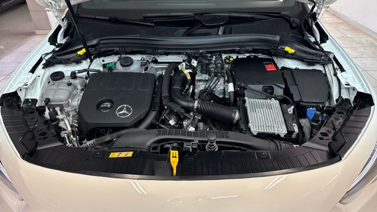 mercedes-gla-gla-250-e-con-tecnologia-hibrida-eq-imagen-15