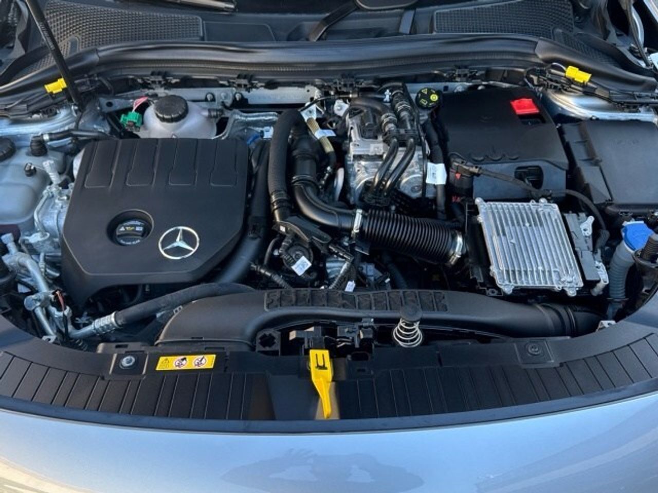 mercedes-gla-gla-250-e-con-tecnologia-hibrida-eq-imagen-16