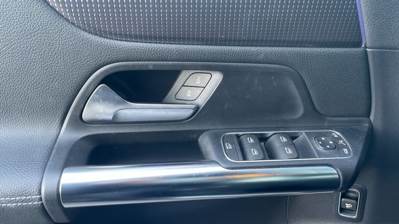 mercedes-gla-gla-180-imagen-16