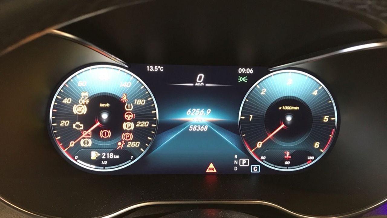 mercedes-glc-coupe-glc-220-d-4matic-imagen-17