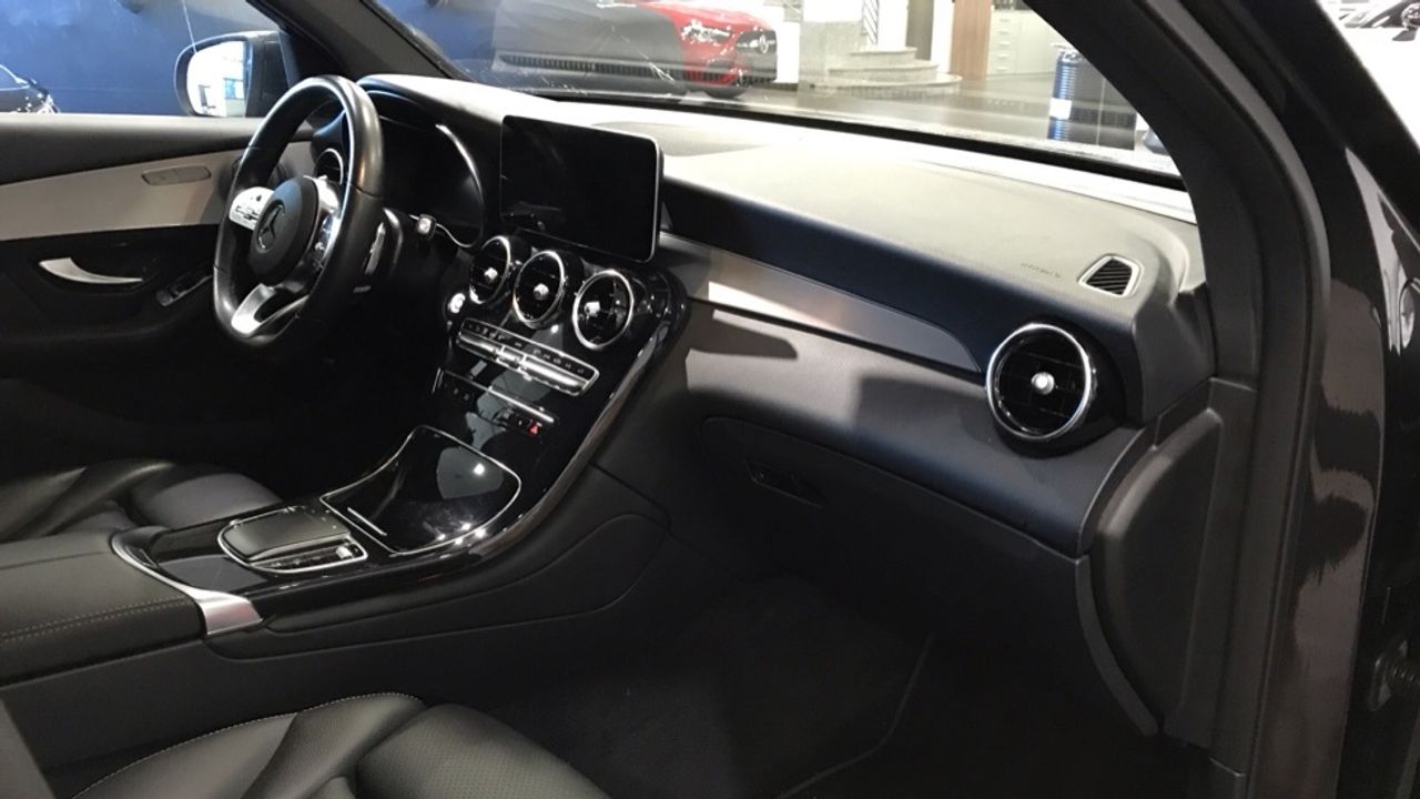 mercedes-glc-coupe-glc-220-d-4matic-imagen-9