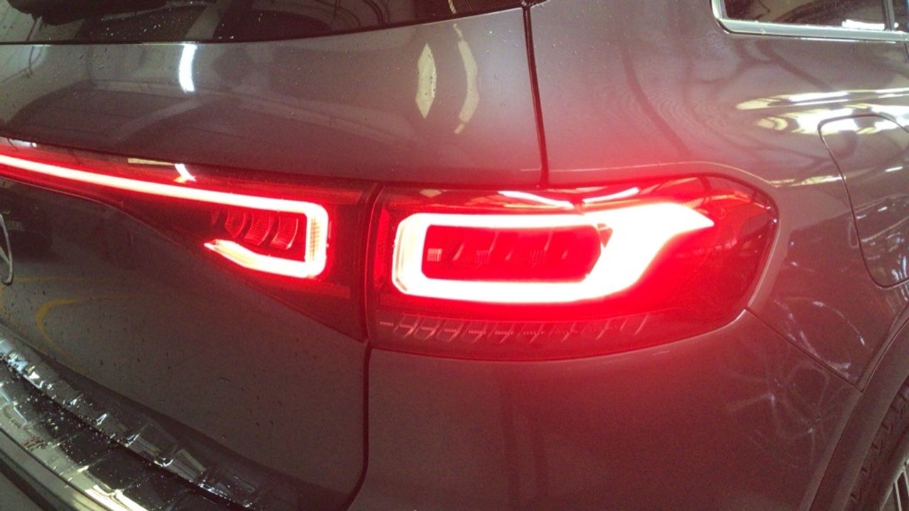 mercedes-eqb-eqb-250-imagen-14