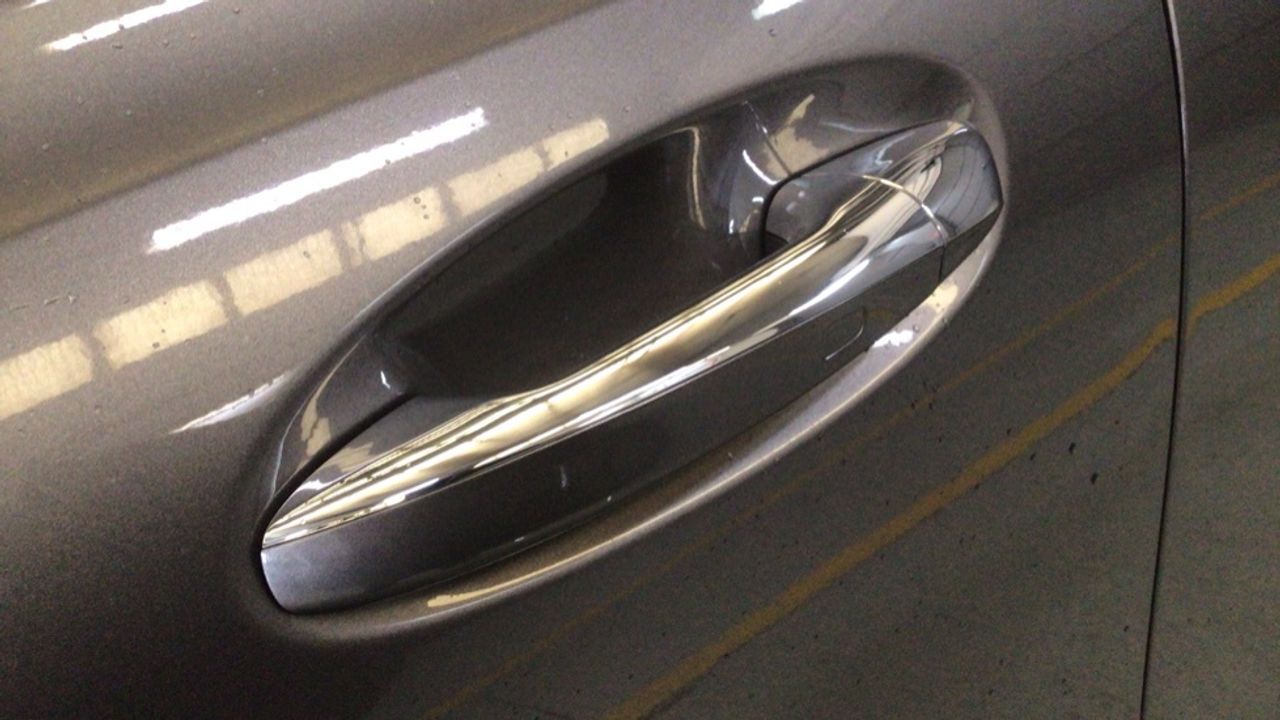 mercedes-eqb-eqb-250-imagen-16