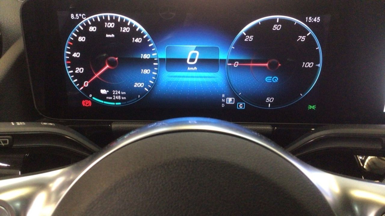 mercedes-eqa-eqa-250-imagen-18