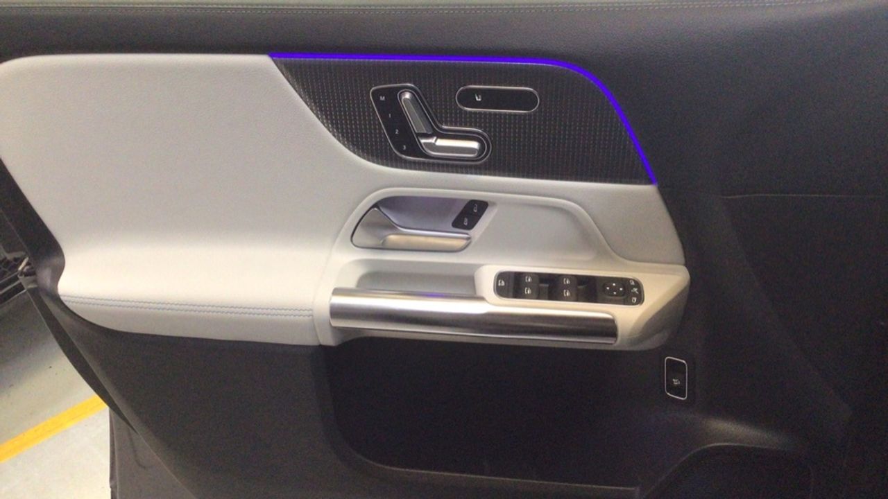 mercedes-eqa-eqa-250-imagen-23