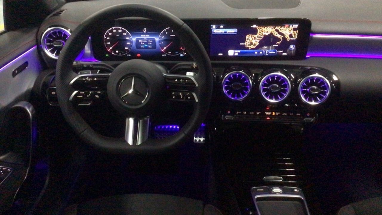 mercedes-cla-cla-200-shooting-brake-imagen-8