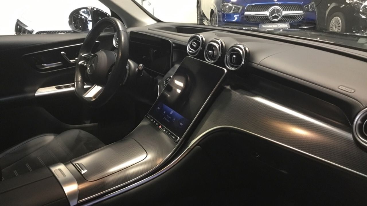 mercedes-glc-glc-300-e-4matic-imagen-9