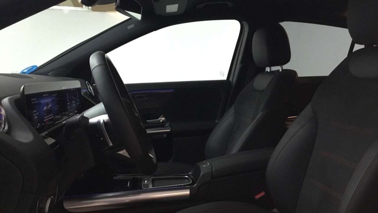 mercedes-gla-gla-250-e-con-tecnologia-hibrida-eq-imagen-6