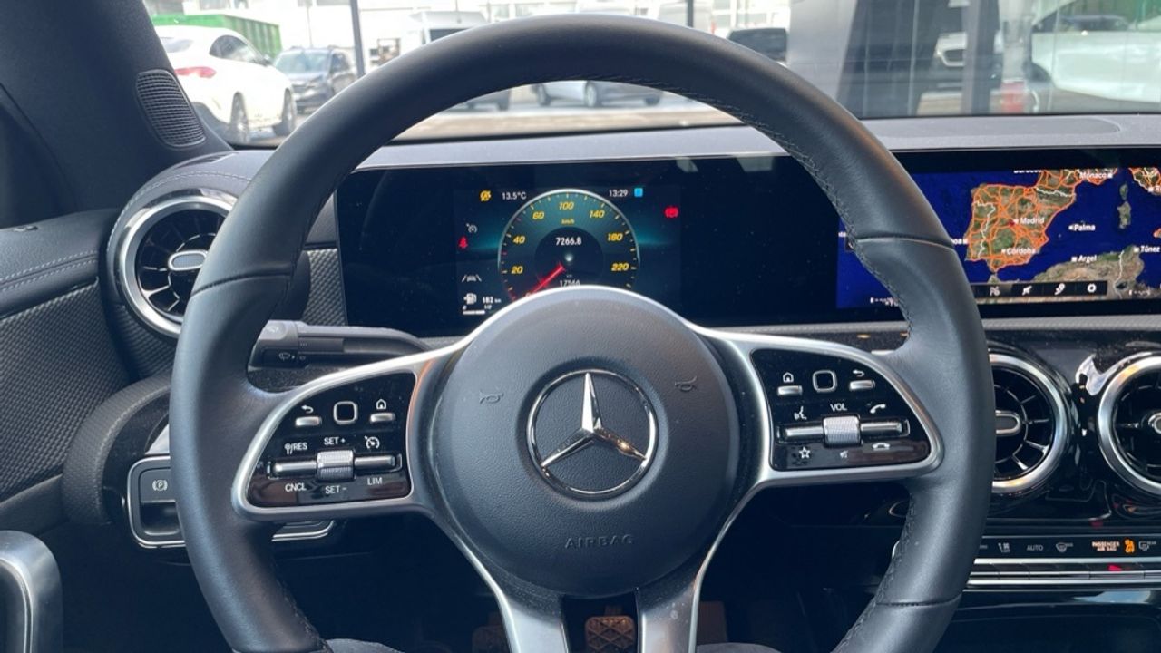 mercedes-cla-cla-200-imagen-8