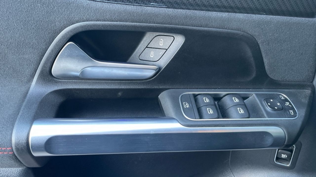 mercedes-glb-2-0-glb-200-d-4matic-dct-110kw-150cv-imagen-16