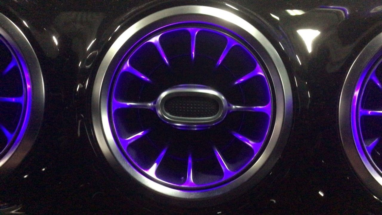 mercedes-cla-cla-250-e-imagen-19