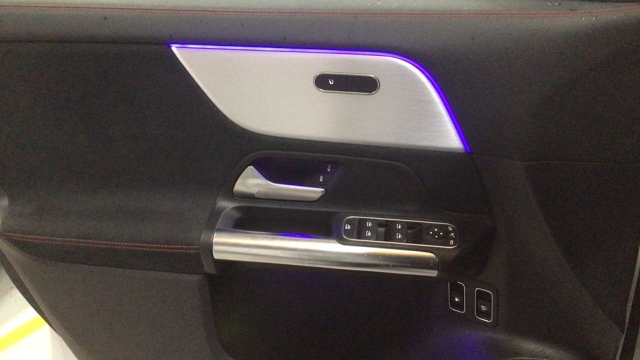 mercedes-gla-gla-250-e-imagen-23