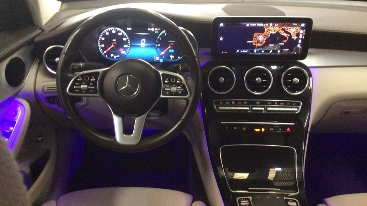 mercedes-glc-coupe-glc-300-de-4matic-imagen-8