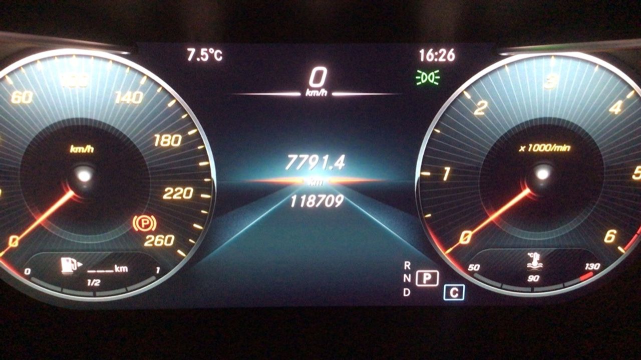 mercedes-clase-glc-glc-200-d-4matic-imagen-24