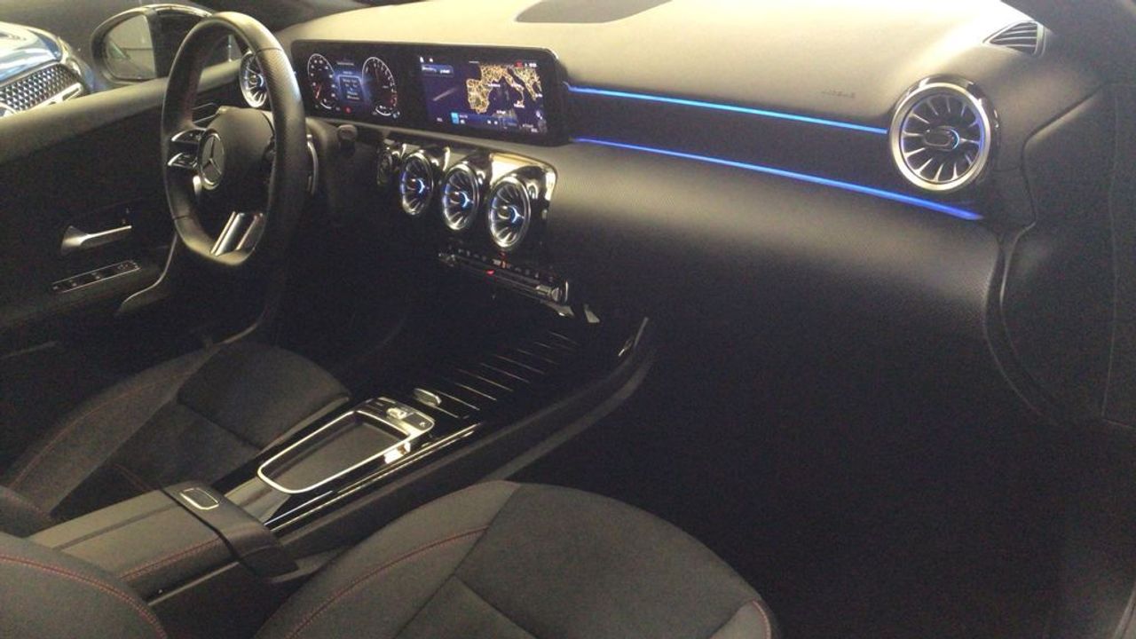 mercedes-clase-a-a-250-e-con-tecnologia-hibrida-eq-imagen-9