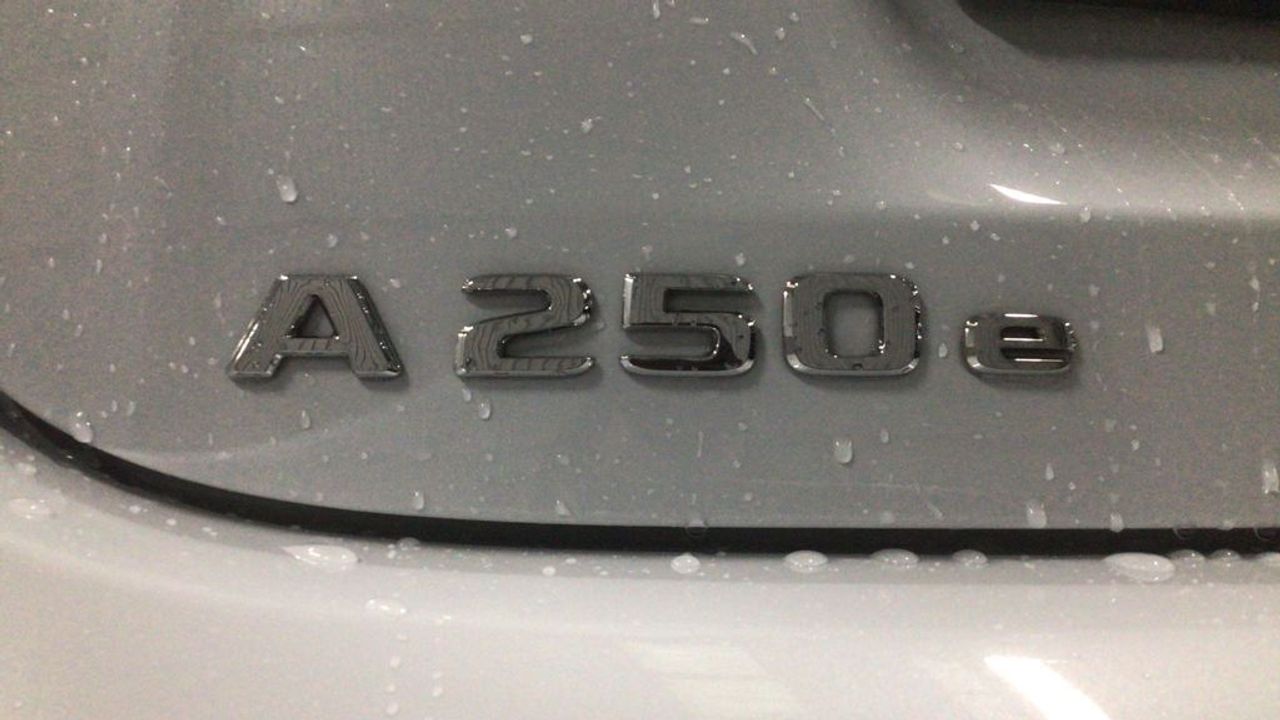 mercedes-clase-a-a-250-e-imagen-11