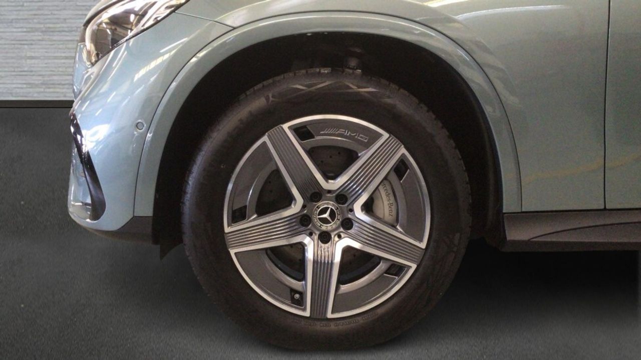 mercedes-glc-coupe-glc-300-e-4matic-imagen-4