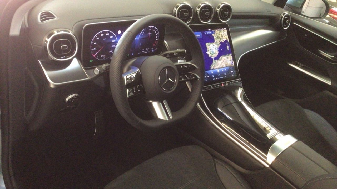 mercedes-glc-coupe-glc-300-e-4matic-imagen-5