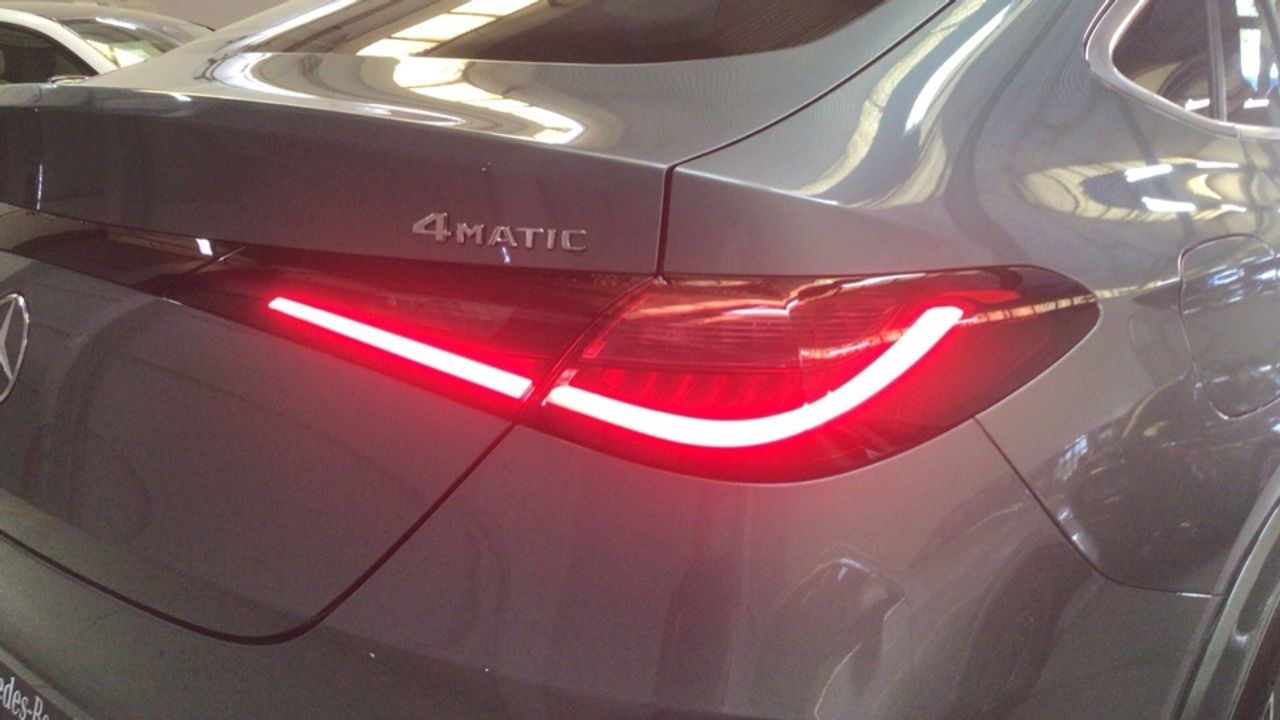 mercedes-glc-coupe-glc-300-e-4matic-imagen-14