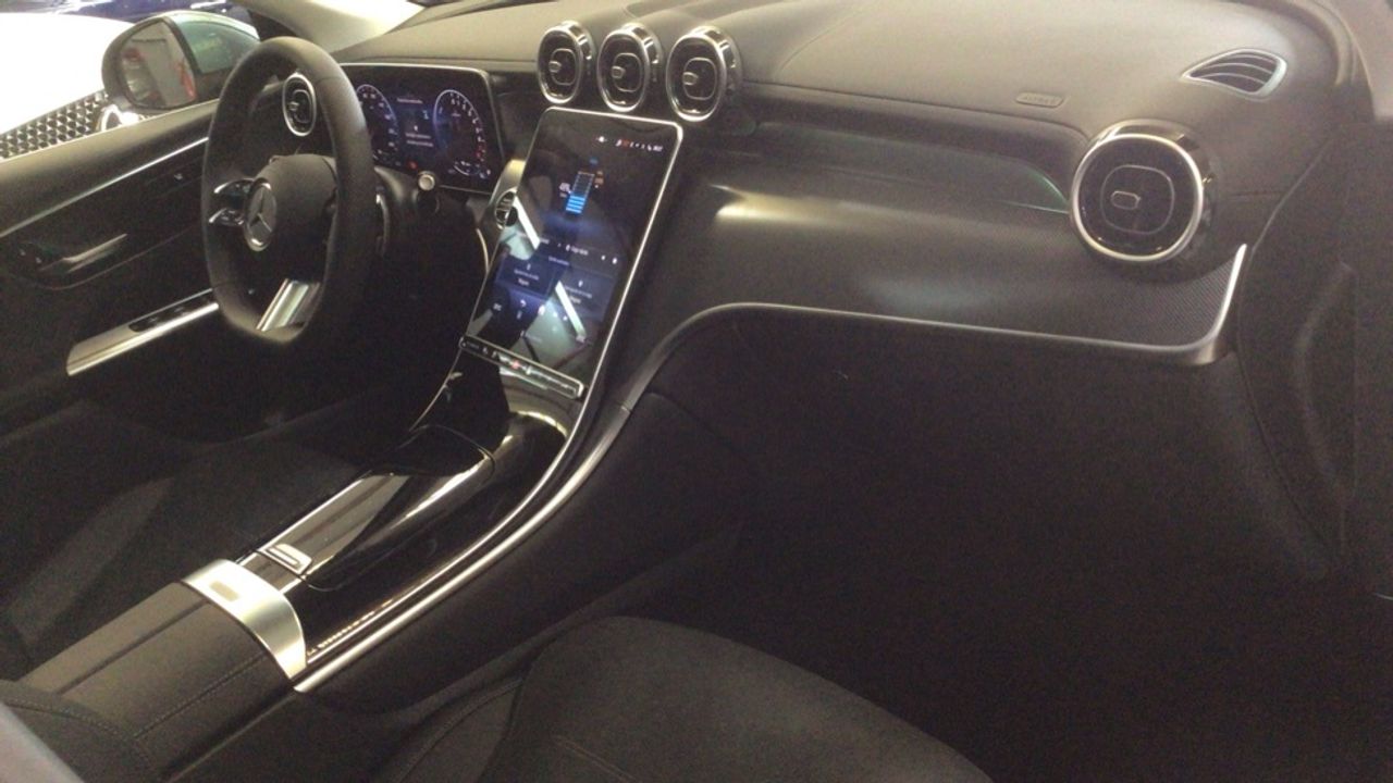 mercedes-glc-coupe-glc-300-e-4matic-imagen-9