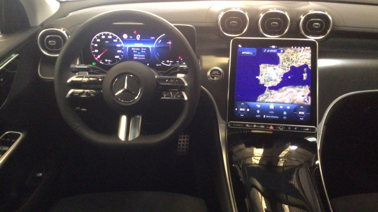 mercedes-glc-coupe-glc-300-e-4matic-imagen-8