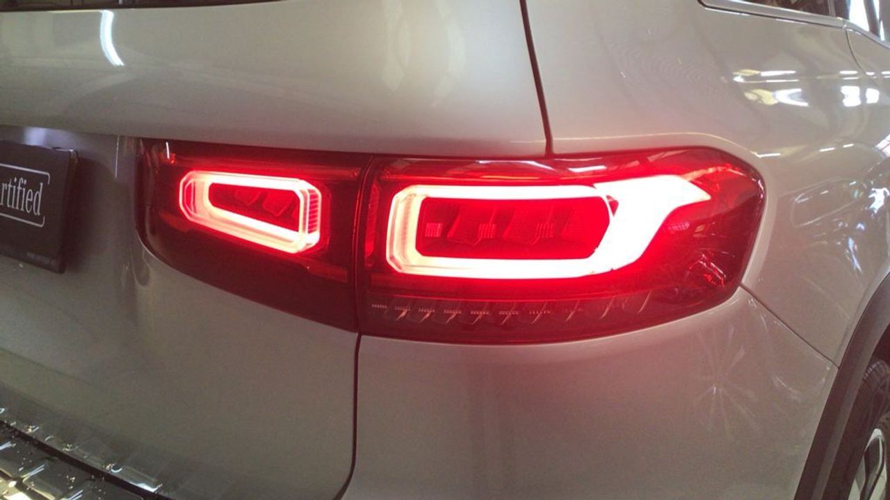 mercedes-glb-glb-200-d-imagen-14