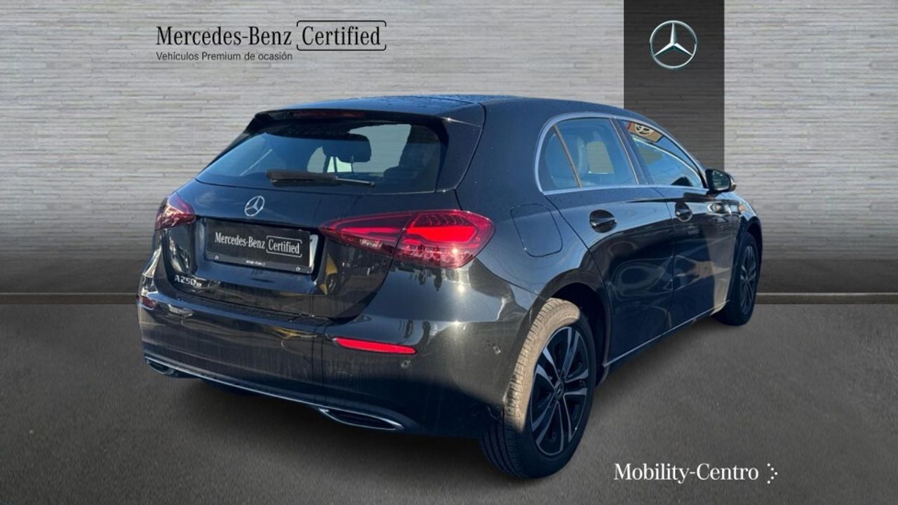 mercedes-clase-a-a-250-e-con-tecnologia-hibrida-eq-imagen-1