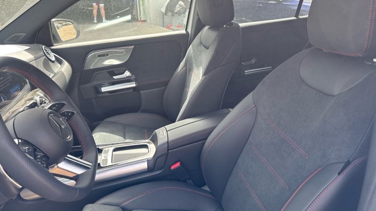 mercedes-benz-gla-200-d-amg-line-euro-6d-imagen-6