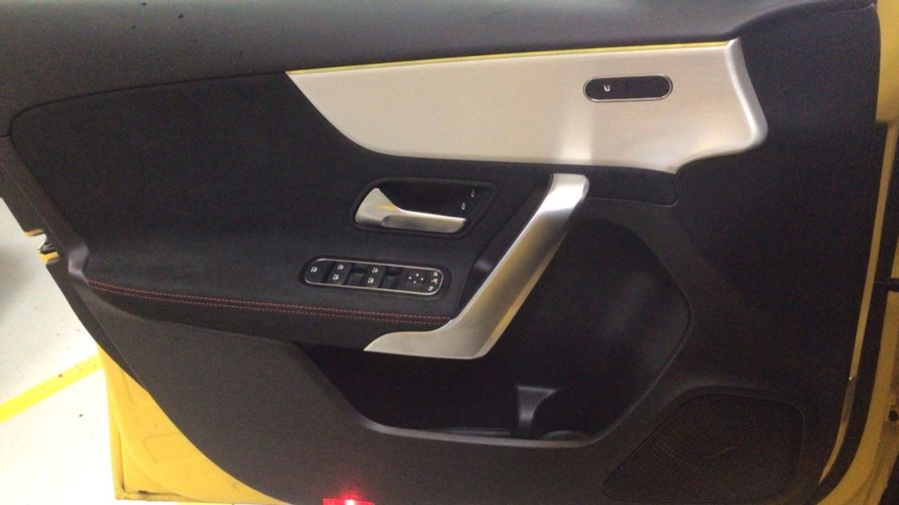 mercedes-clase-a-mercedes-amg-a-35-4matic-imagen-22