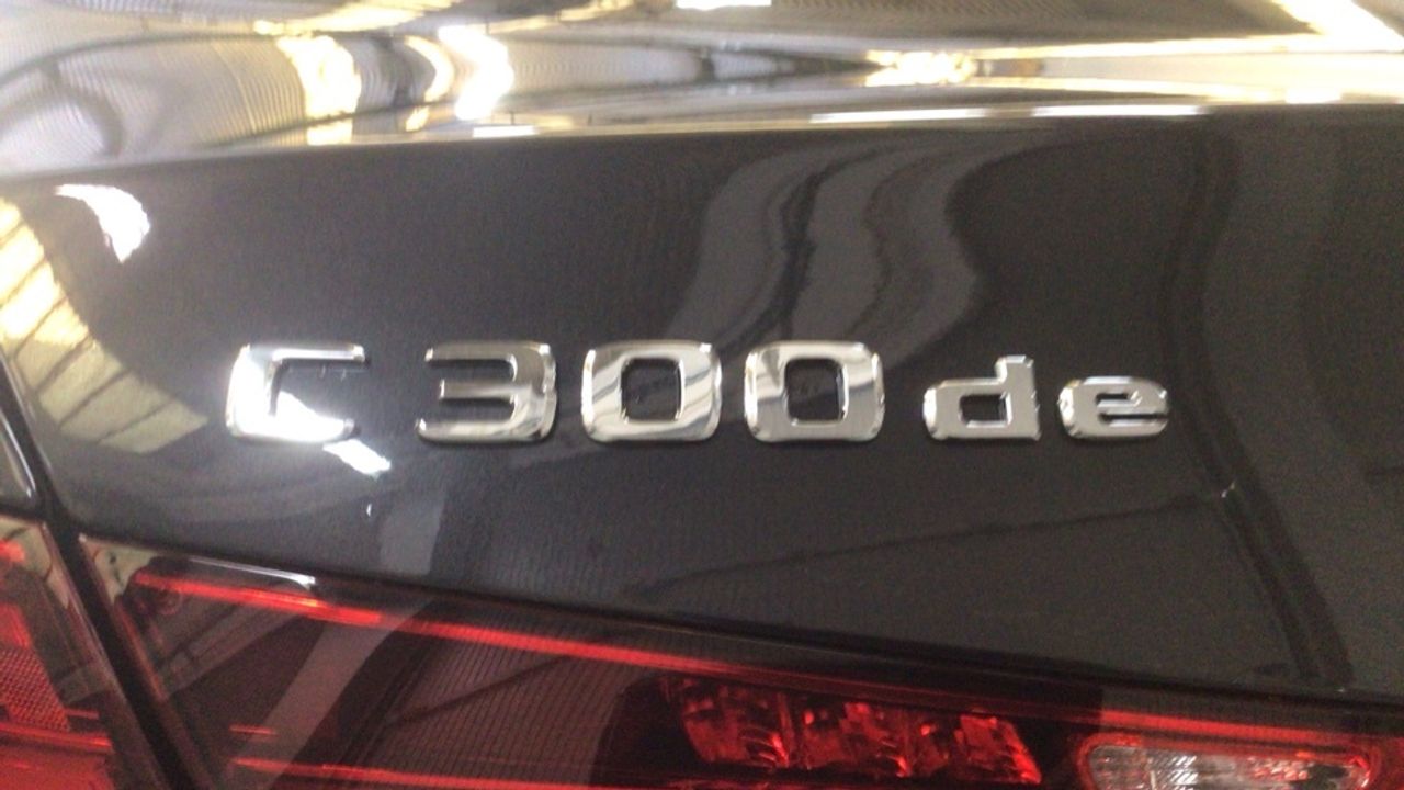 mercedes-clase-c-c-300-d-e-imagen-11