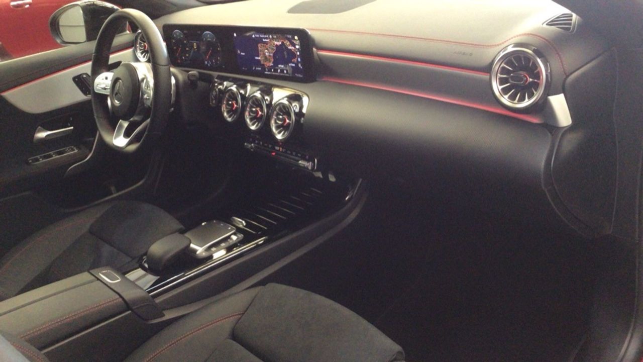 mercedes-cla-cla-200-d-dct-imagen-9