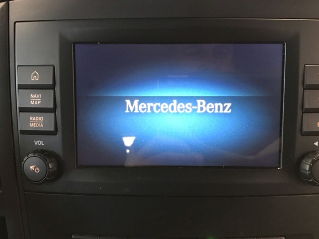 mercedes-vito-116-cdi-tourer-pro-larga-imagen-18